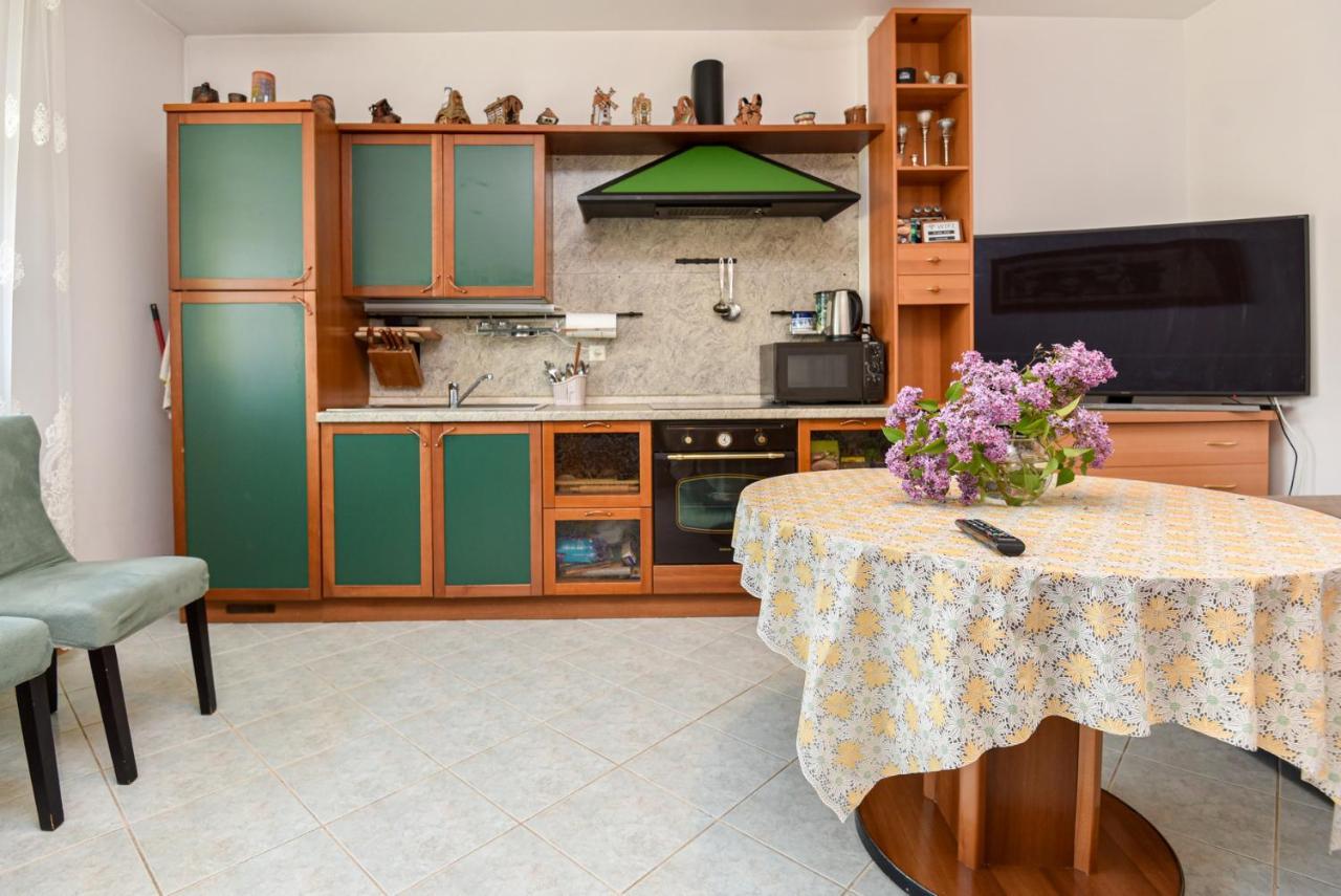 Medziotoju Apartment In Old City Palanga Exteriör bild