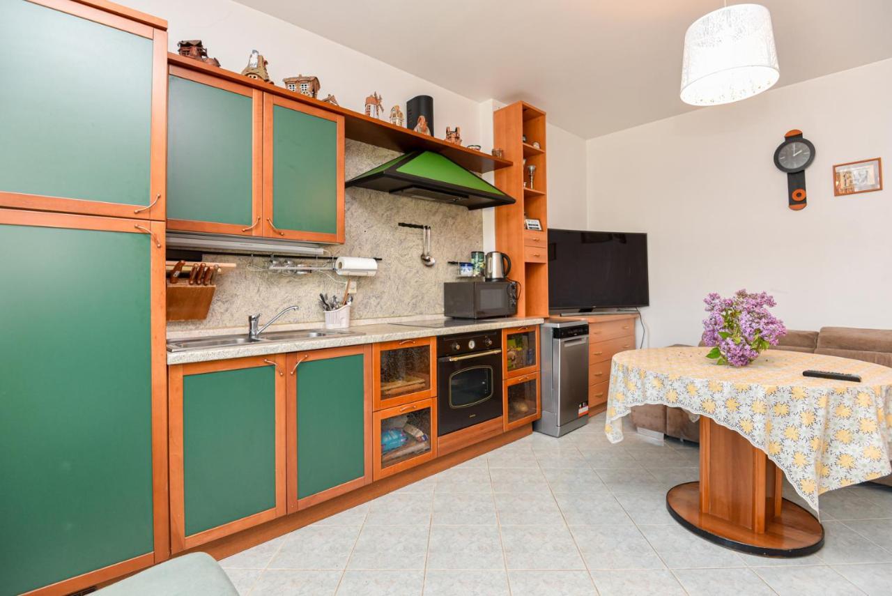 Medziotoju Apartment In Old City Palanga Exteriör bild