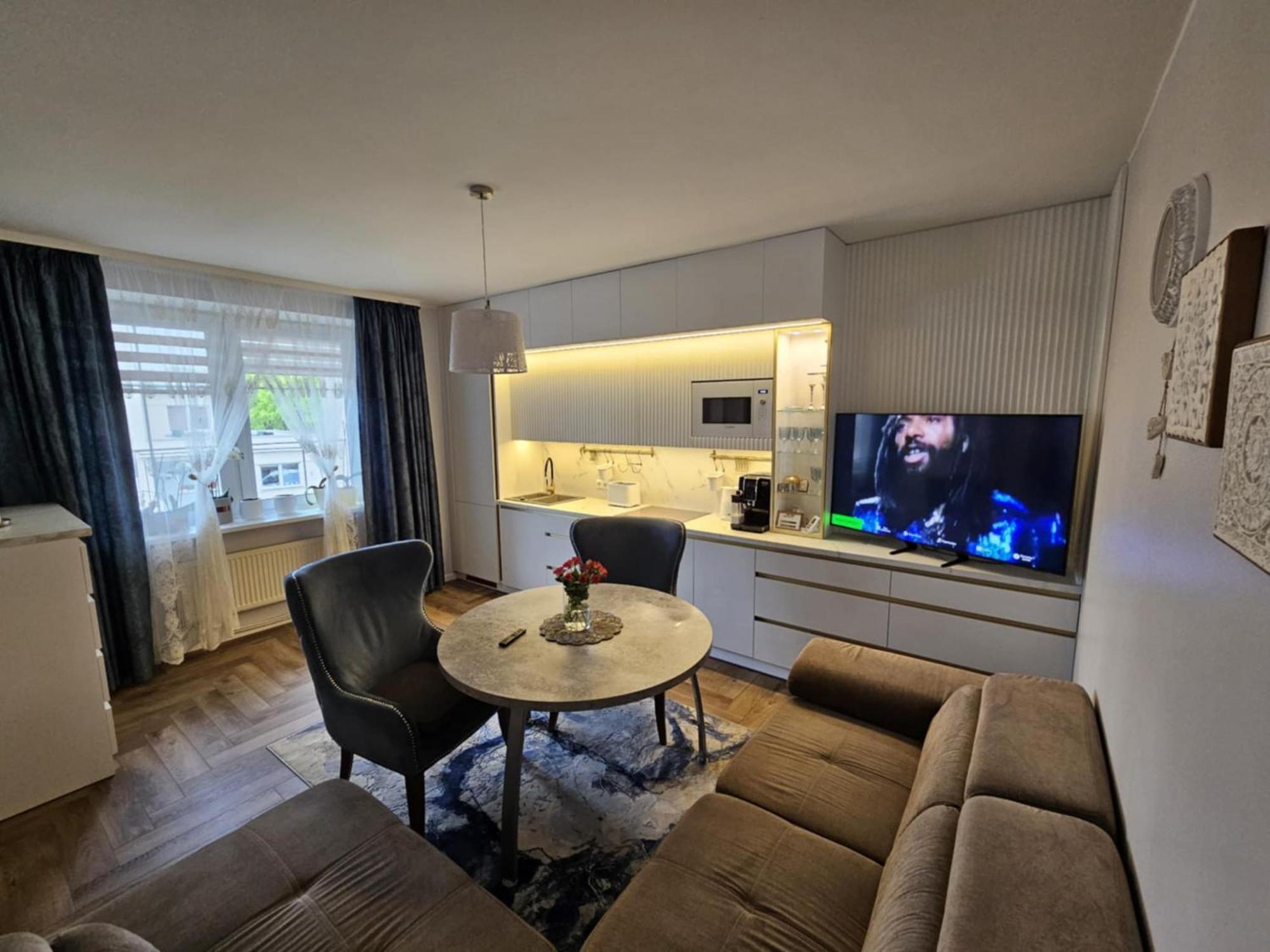 Medziotoju Apartment In Old City Palanga Exteriör bild
