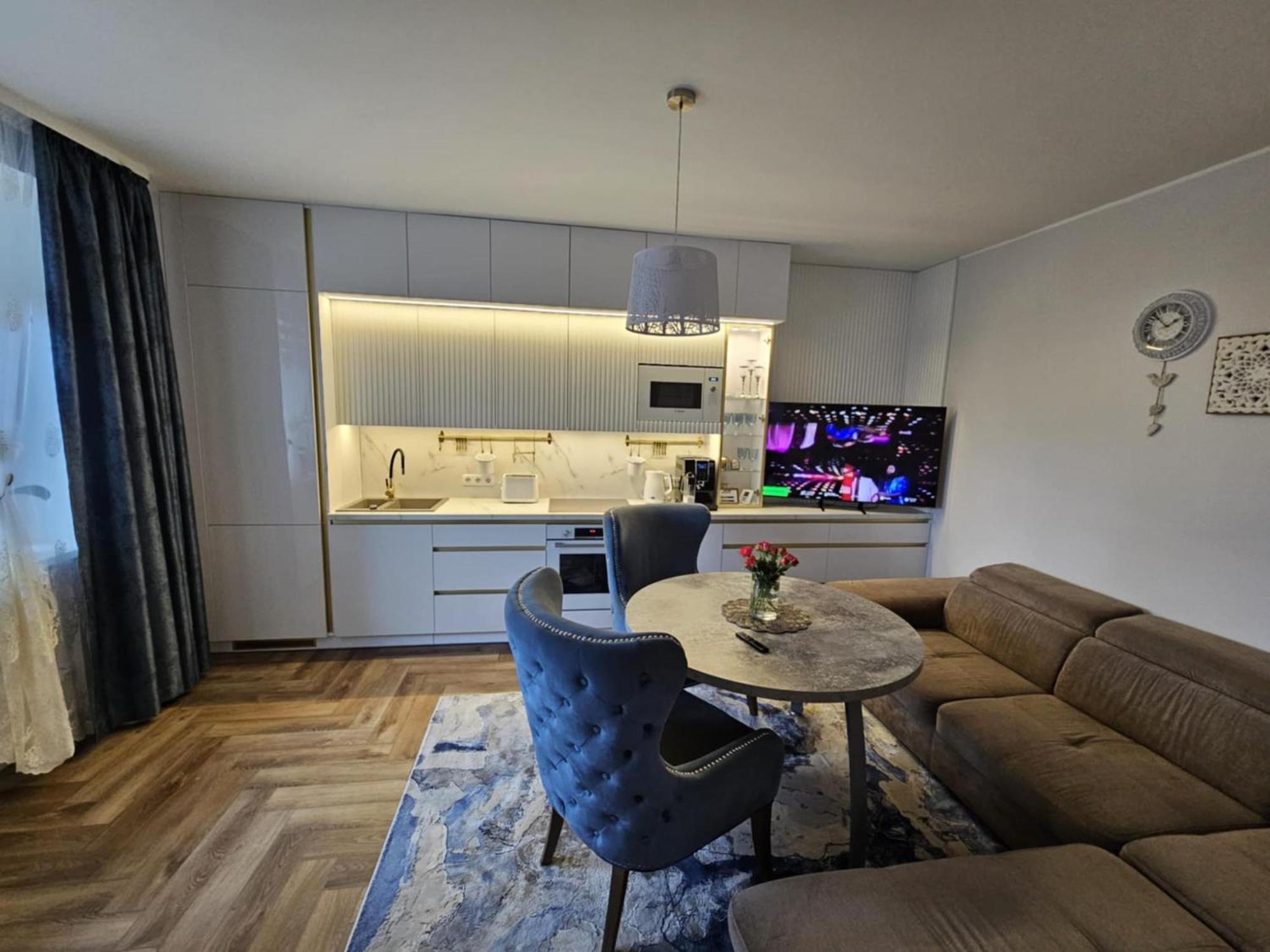 Medziotoju Apartment In Old City Palanga Exteriör bild