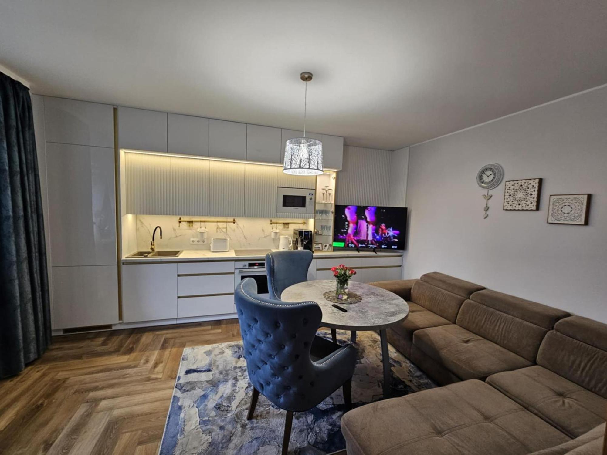 Medziotoju Apartment In Old City Palanga Exteriör bild